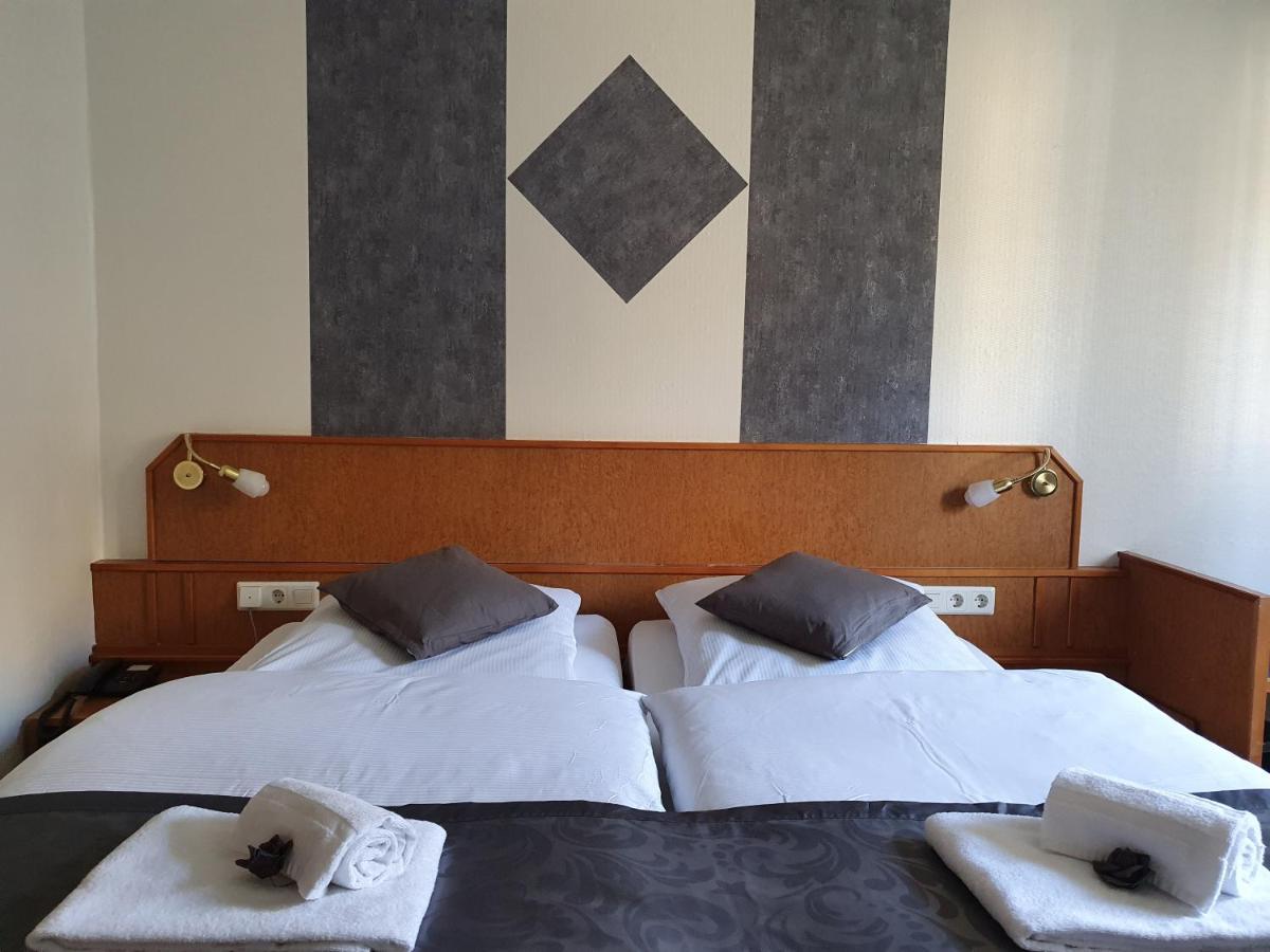 Waldhotel Surwold Kültér fotó